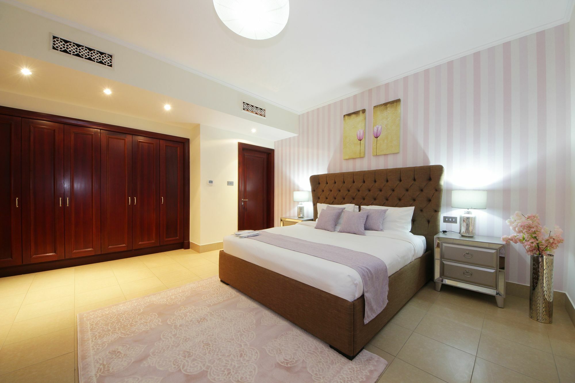 Old Town Sophisticated 1bedroom At Miska 3 Apartment